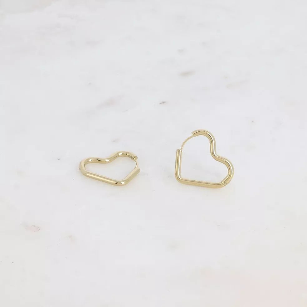 Amélie Heart Earrings in Gold