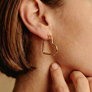 Amélie Heart Earrings in Gold