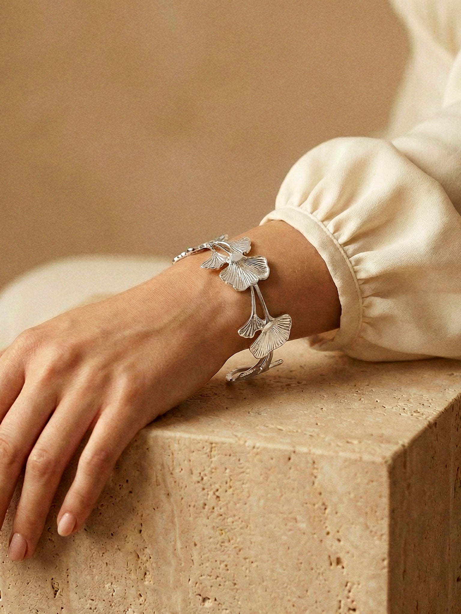 Beautiful Ginkgo Leaf Bangle in Silver