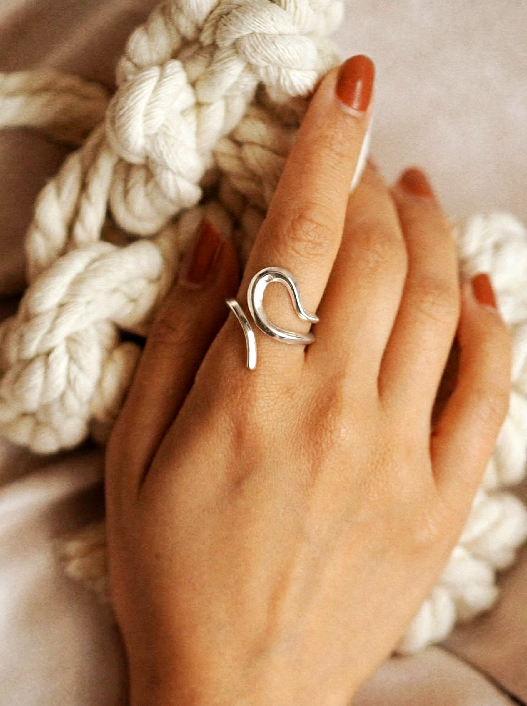 Lucienne Smooth Snake Ring in Silver