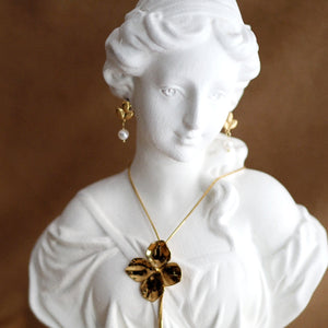 Adjustable Flower Necklace