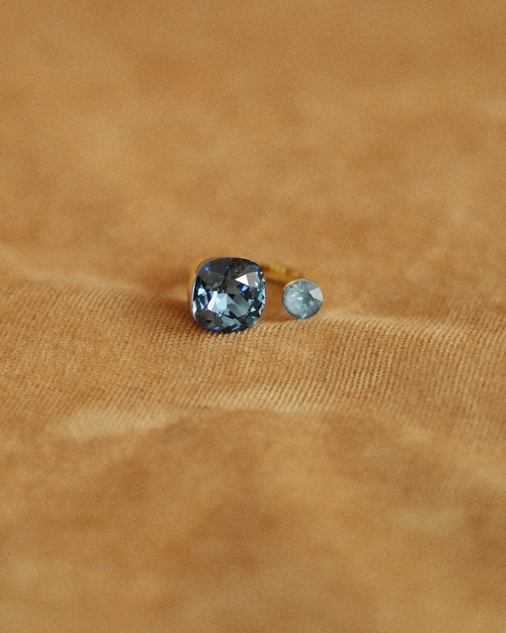 Colette d'Azur Swarovski Ring