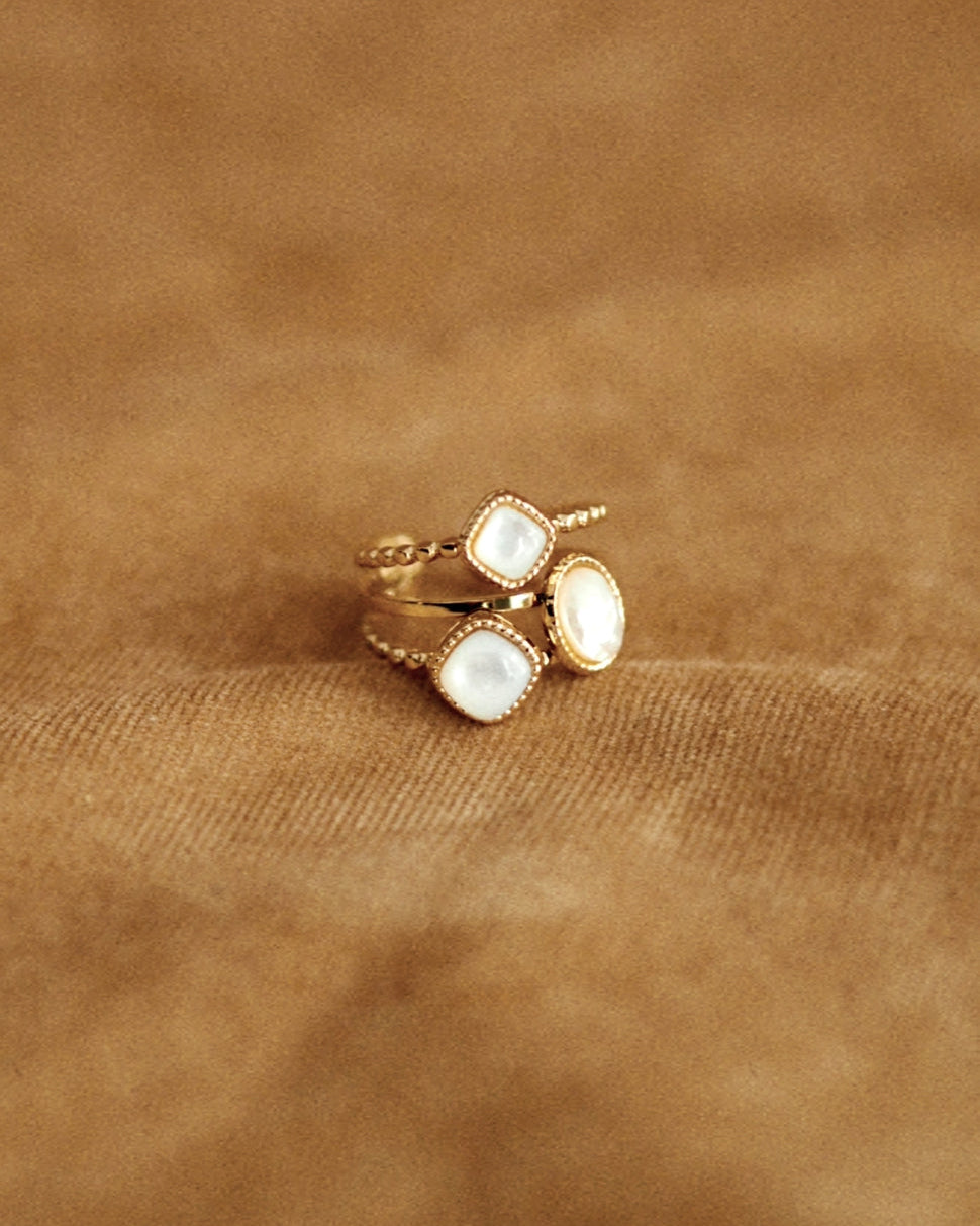 Trilogy Pearl Ring in Gold