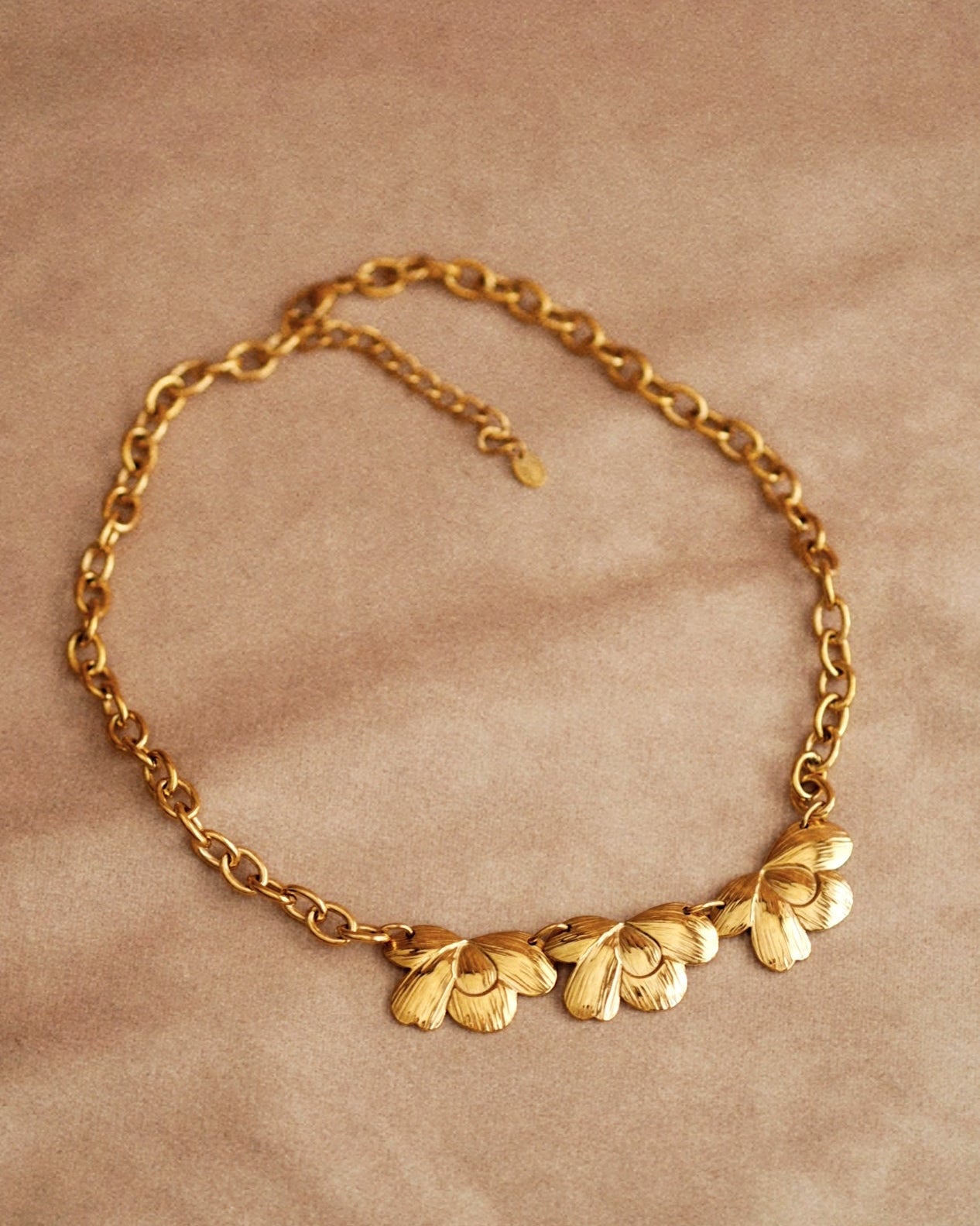 Camelia Necklace in Gold