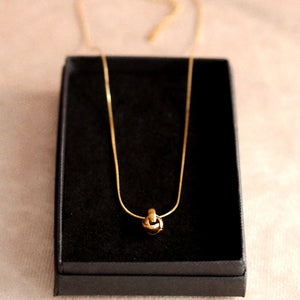 Esme Fine Necklace in Gold