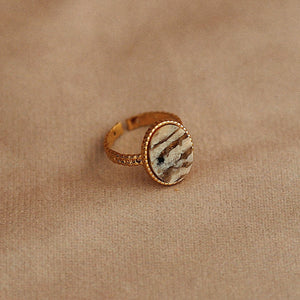 Unique Amethyst Ring in Gold