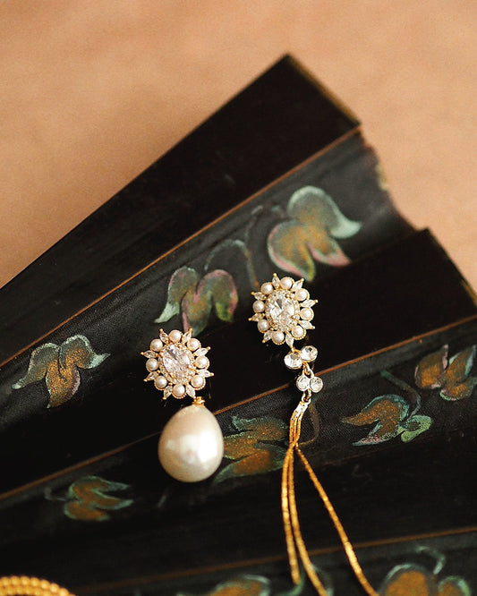Ophelia Elegant Earrings