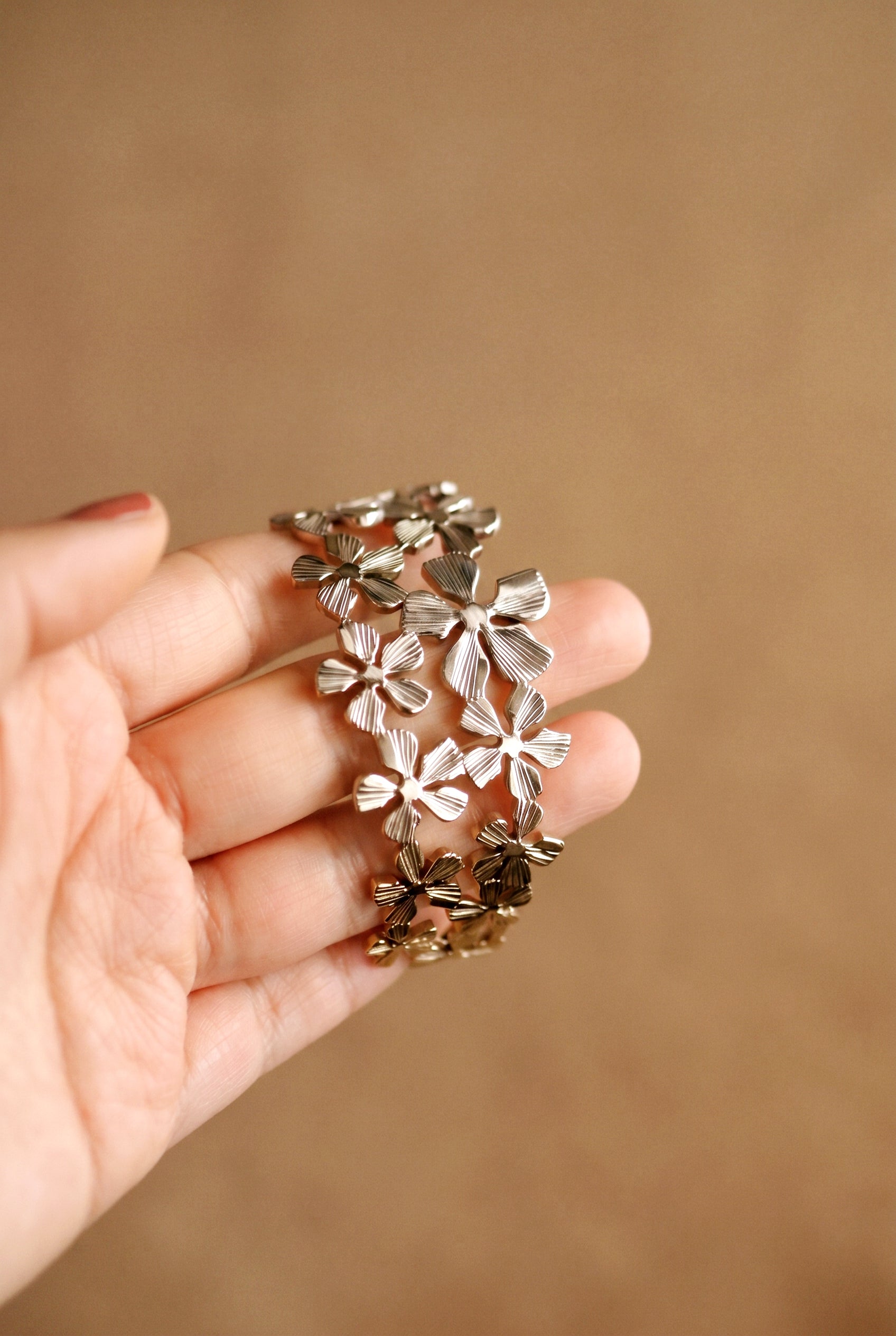 Miriam Bangle in Silver