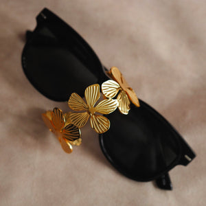 Floral Bangle in Gold
