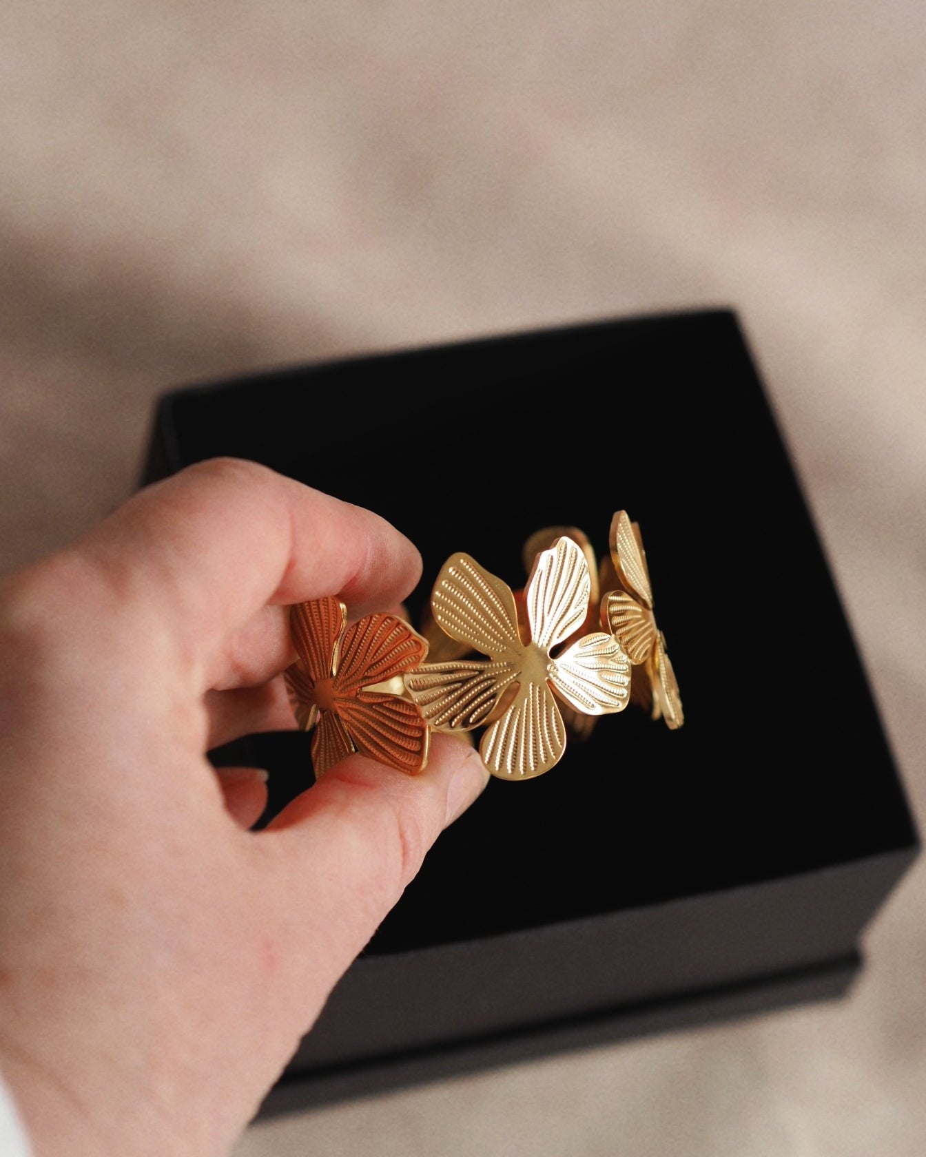 Floral Bangle in Gold