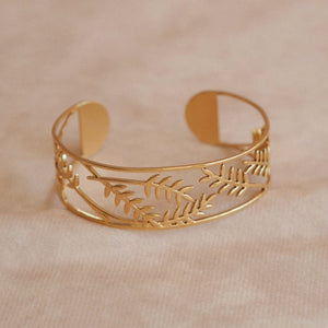 Olivia Adjustable Bangle in Gold