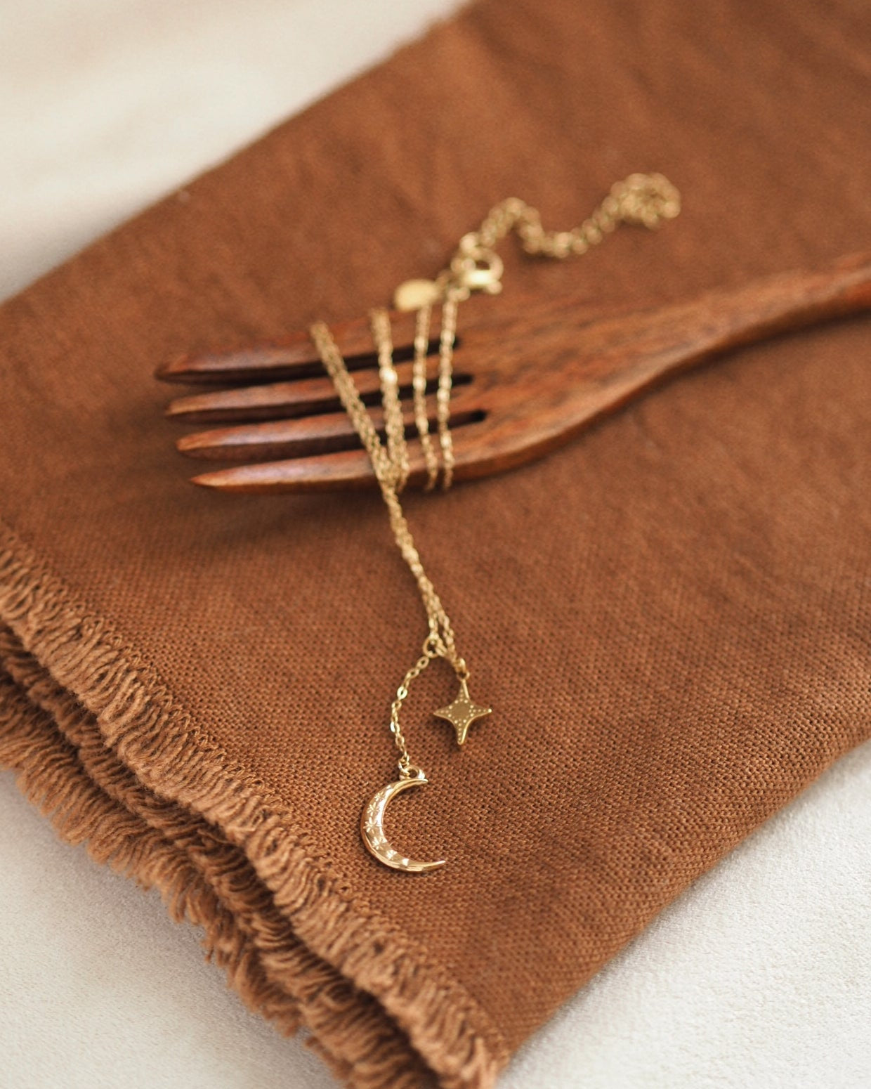 Star and Crescent Moon Neckless in Gold