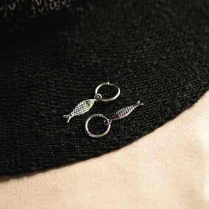 Elegant Fish Earrings in Silver
