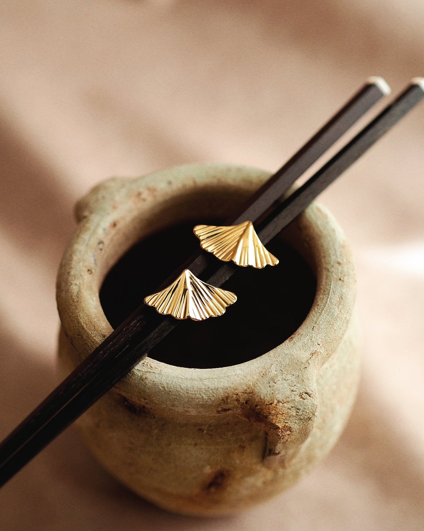 Single Ginkgo Leaf Earrings in Gold