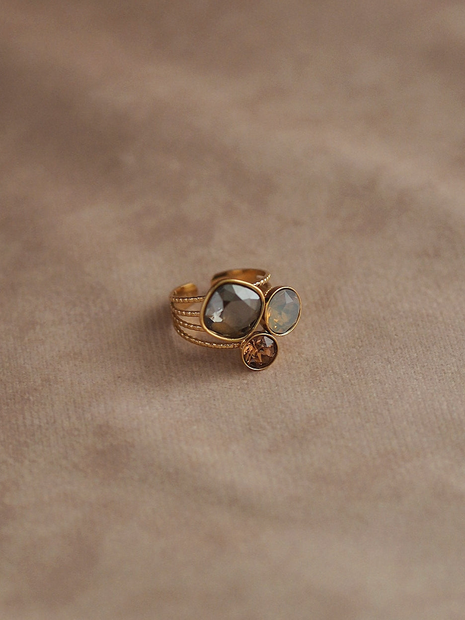 Maria Swarovski Ring