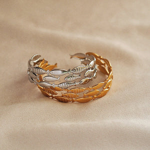 Marina School of Fish Bangle in Silver