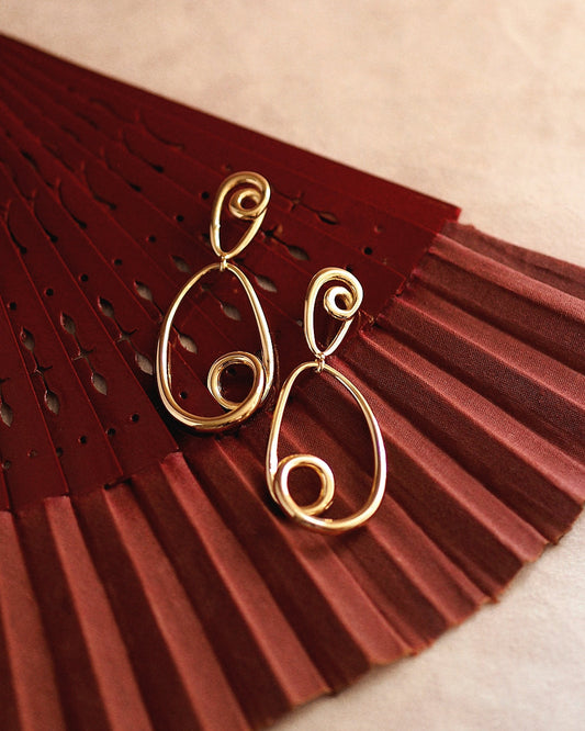 Mila Dreamloop Earrings