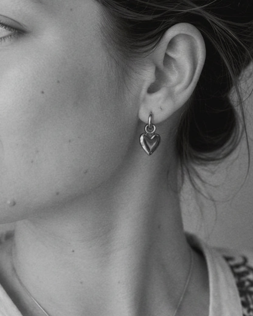 Ida Heart Earrings in Gold
