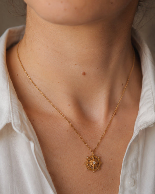 Marina Star Necklace in Gold