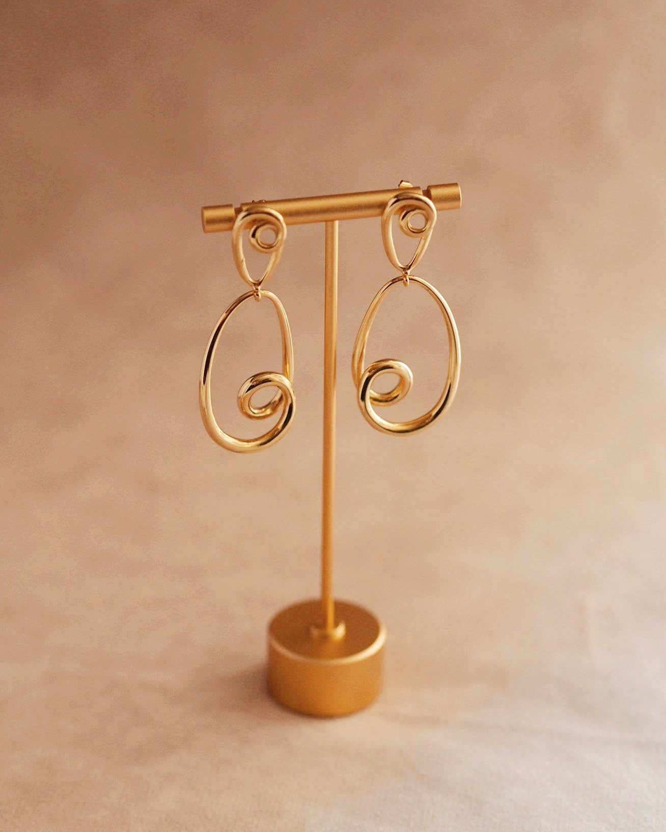 Mila Dreamloop Earrings
