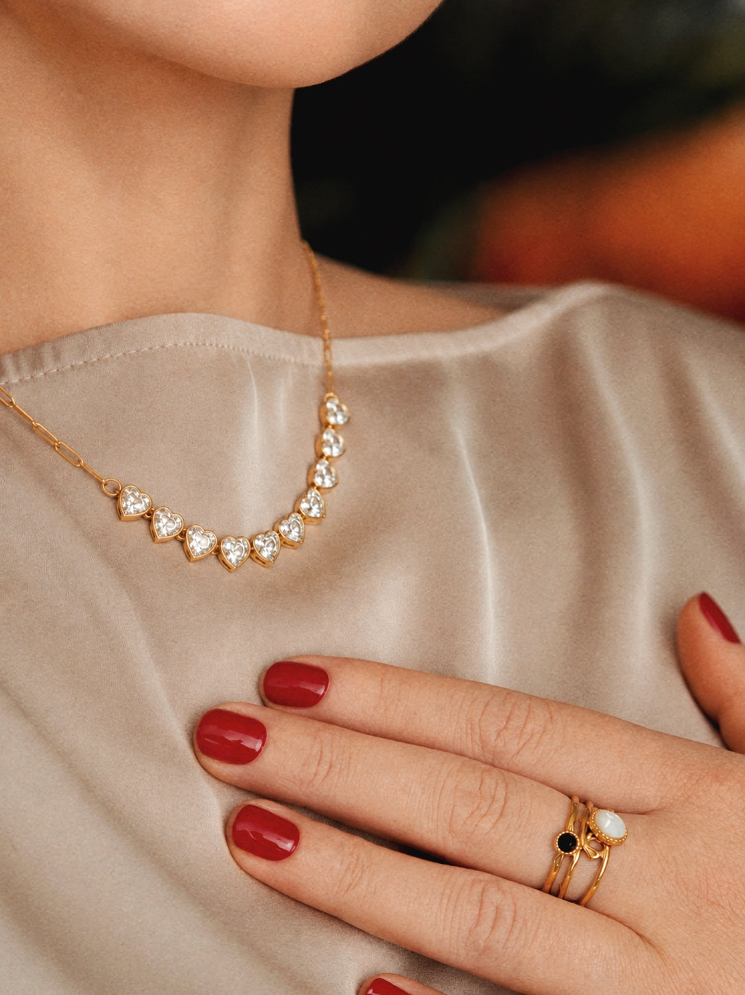 Elegant Hearts Neckless