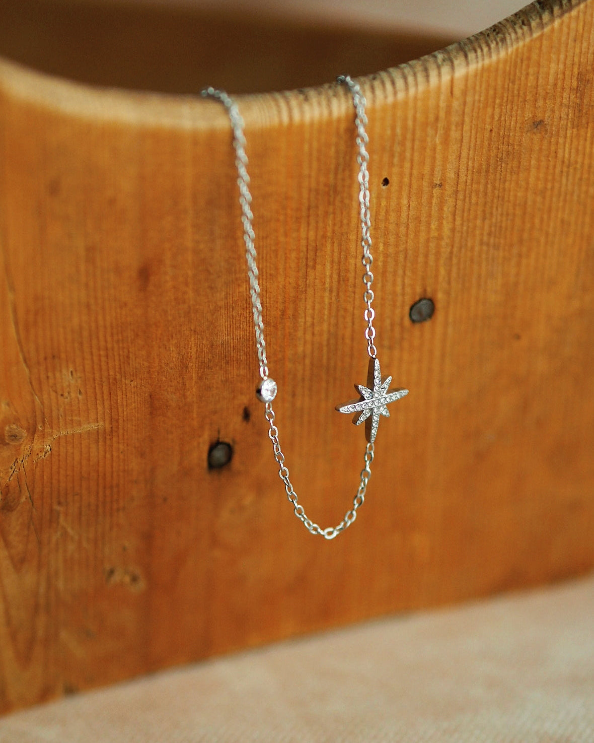 Delicate Zirconia Star Necklace in Silver