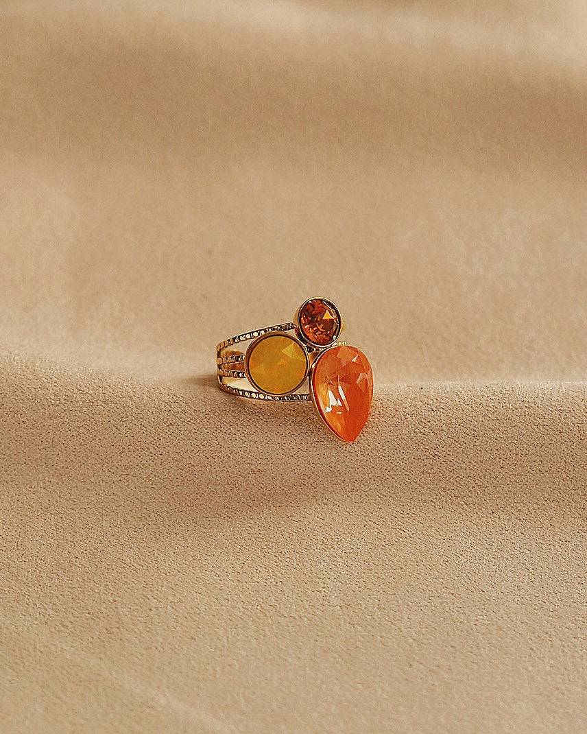Iza Swarovski Ring