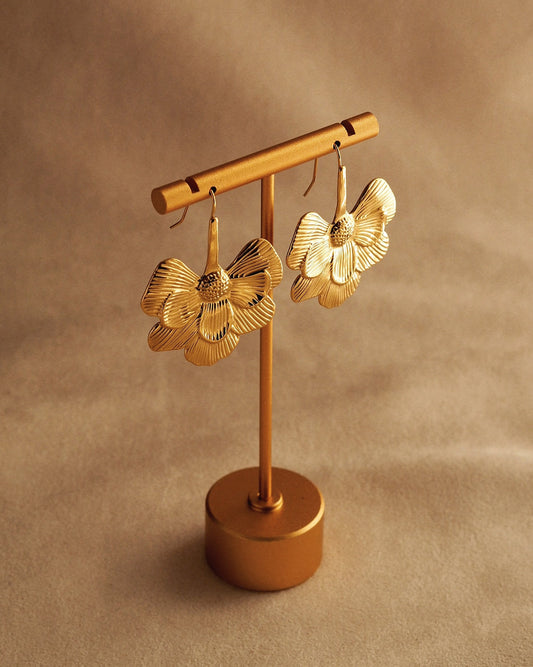 Elsa Floral Earrings in Gold