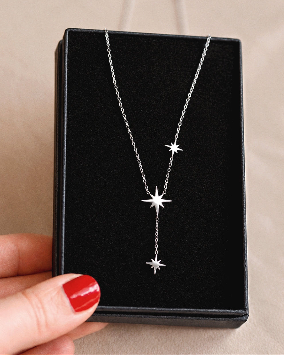 New Aubrey Stars Necklace in Silver