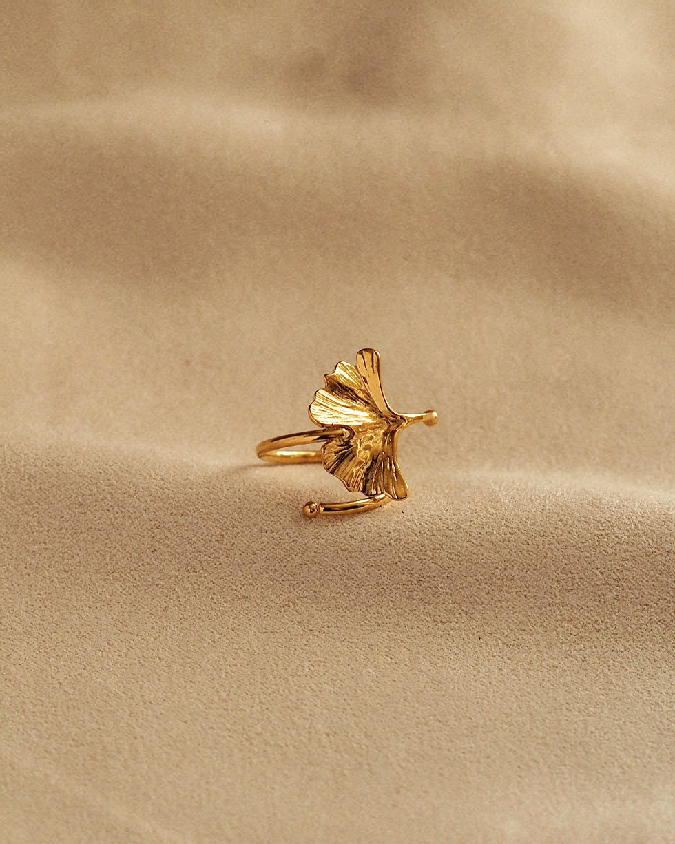 Gingko Leaf Ring in Gold