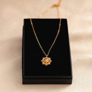 Marina Star Necklace in Gold
