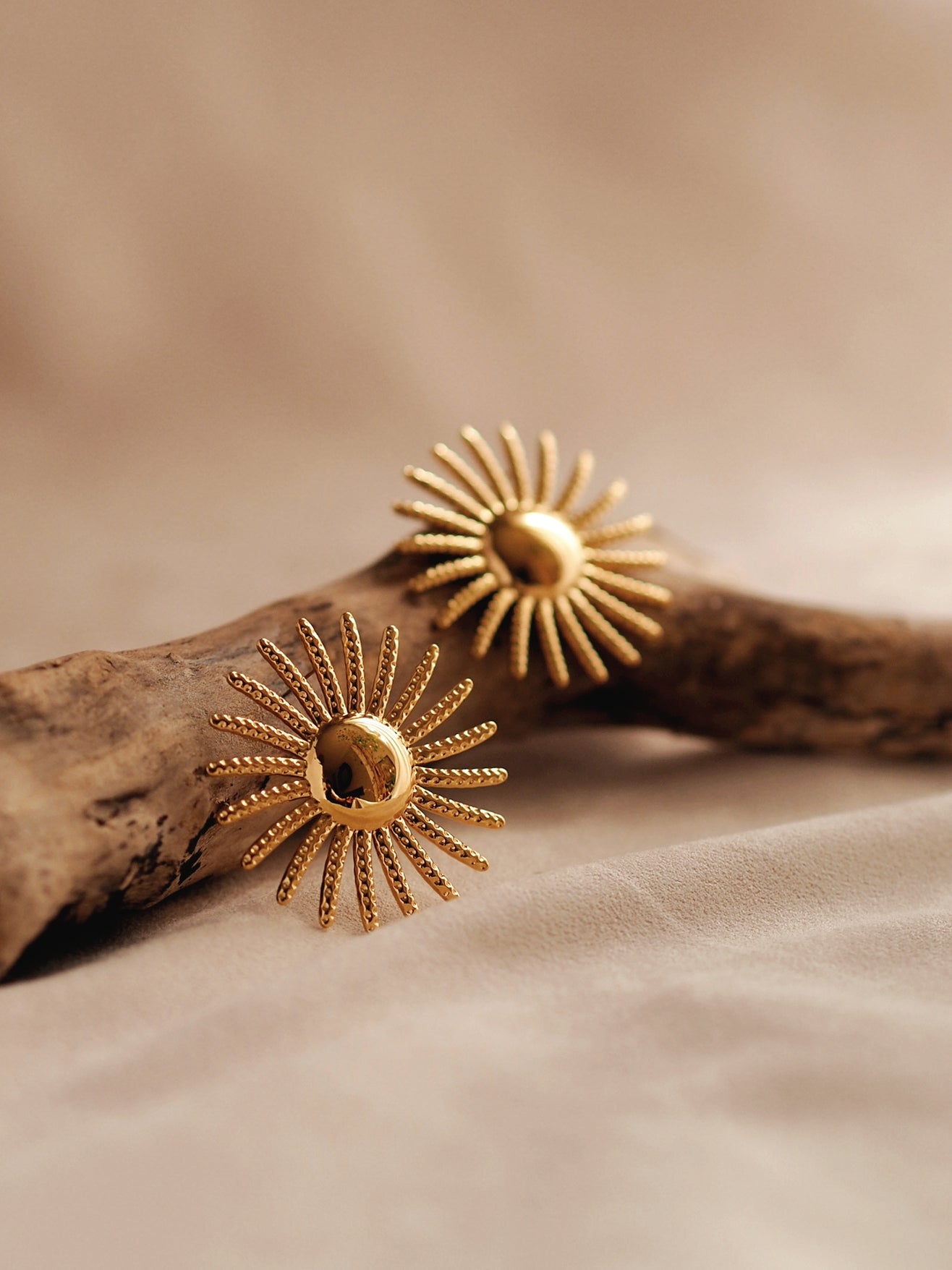 Estelle Sunflower Earrings
