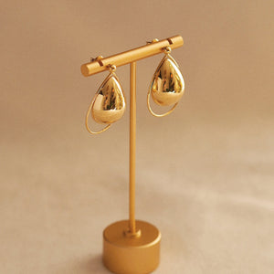 Elegant Teardrop Earrings