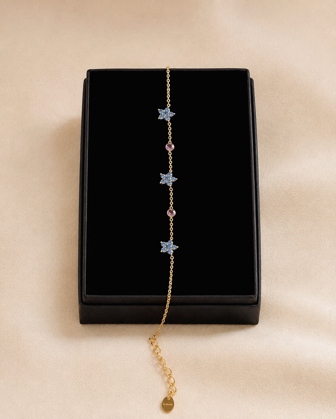 Beautiful Delicate Floral Bracelet in Light Blue and Purple