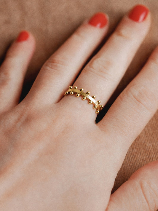 Natalie Dot Ring in Gold