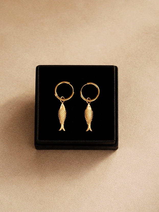 Elegant Fish Earrings in Gold