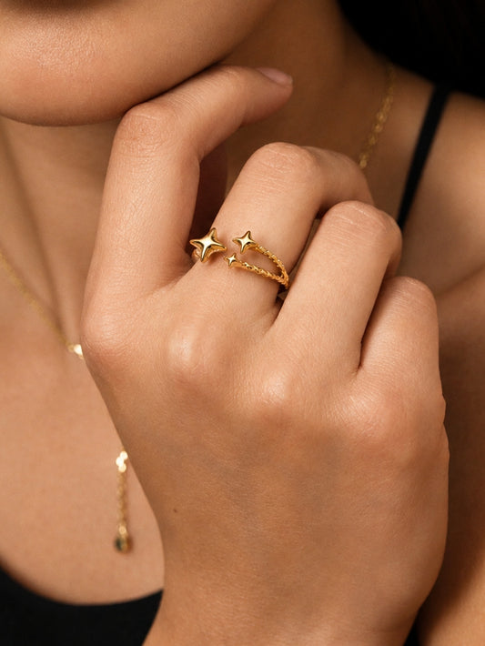 Ester Open Star Ring in Gold