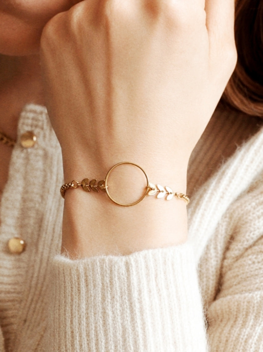Atlas Adjustable Bracelet With Leaves / Gold