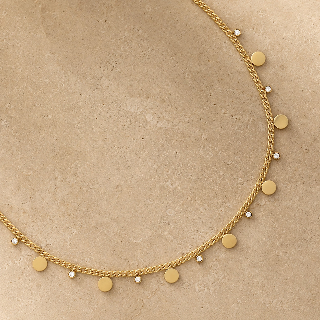 Sparkle Coin Necklace Gold