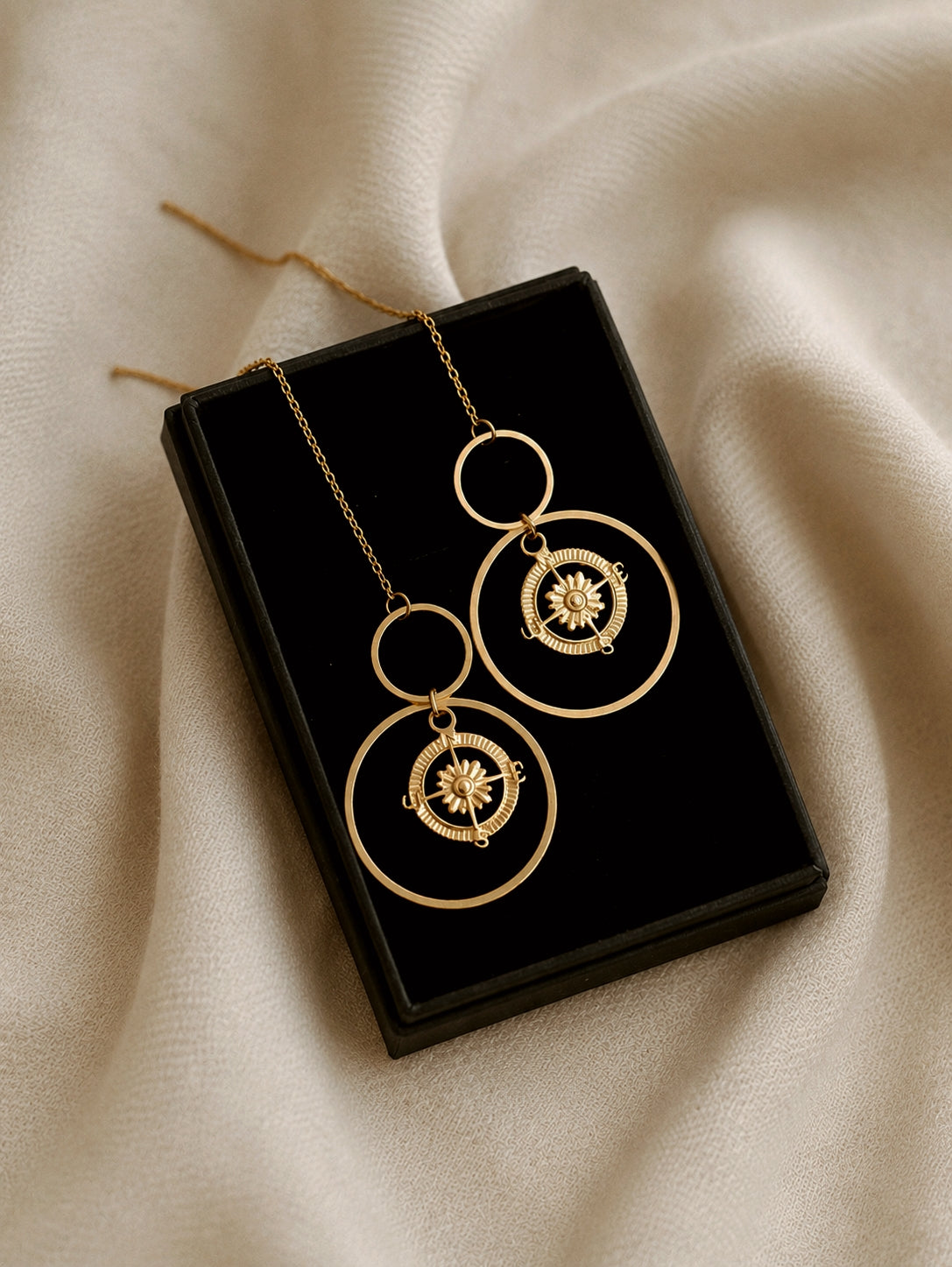 Noctura Chain Earrings in Gold / Sparkle Limited Collection