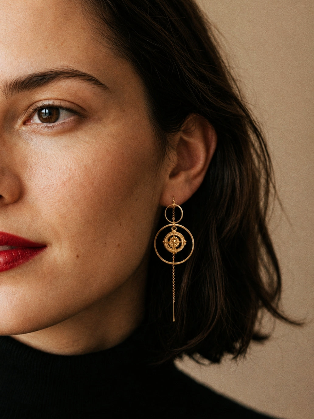 Noctura Chain Earrings in Gold / Sparkle Limited Collection