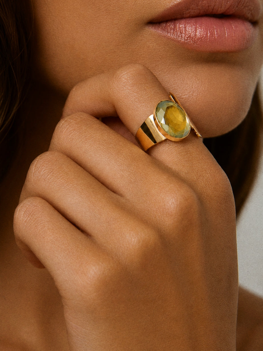 Mirage Ring / Swarovski Stone