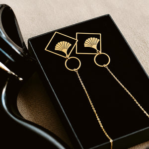 Signature Chain Earrings / Golden Era Limited Edition in Gold