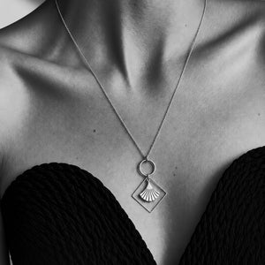 Golden Era Necklace in Silver