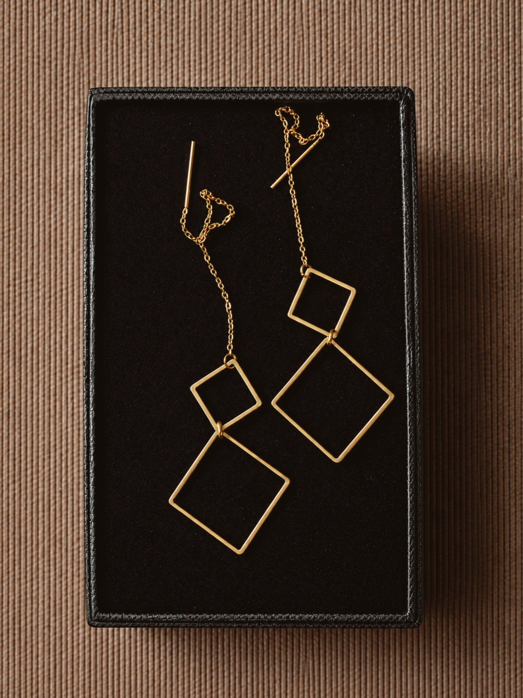 Signature Chain Earrings N°26 in Gold