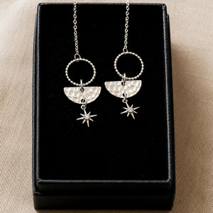 Andrea Atlas Signature Chain Earrings N°38 in Silver