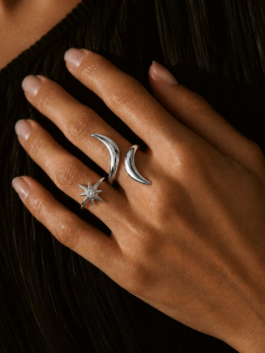 Moon Waltz Ring In Silver Limited Gift