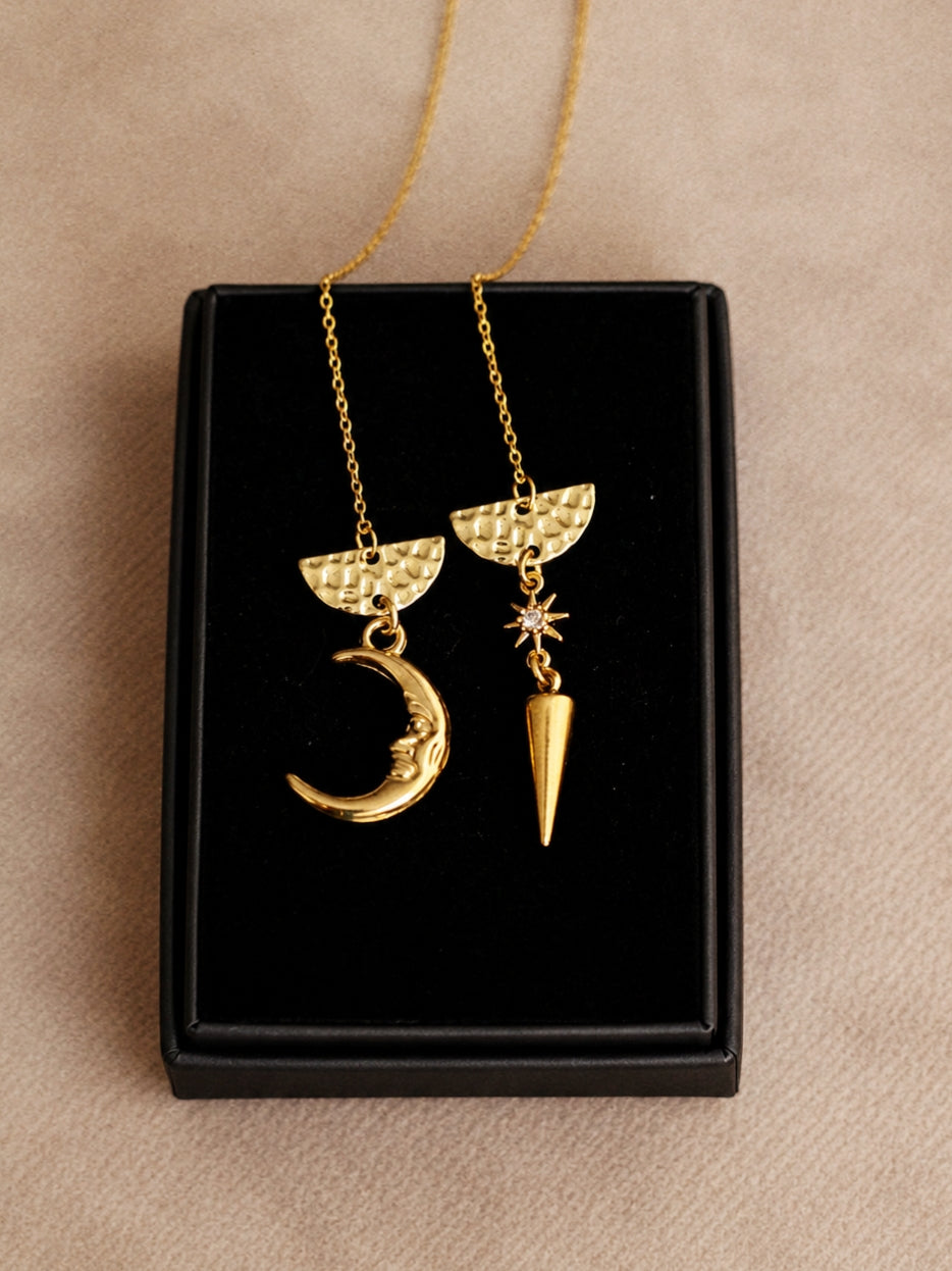 Cynthia Chain Earrings in Gold / Sparkle Limited Collection