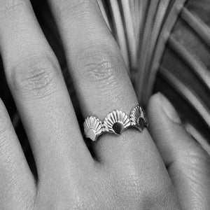 Golden Era Ring in Silver