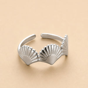 Golden Era Ring in Silver